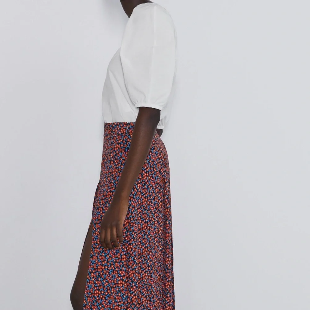 Zara White Shirt with Puff Full Sleeve sz Large